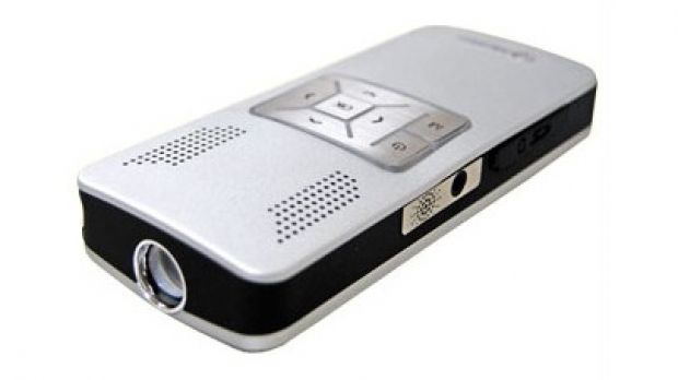 Aiptek's new PocketCinema V10 projector