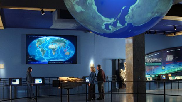 AMNH displays Science Bulletins, including HD data visualizations, in four of its exhibit halls, including the Gottesman Hall of Planet Earth.
