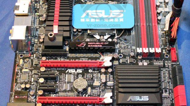 Asus Maximus V Formula Intel Z77 motherboard