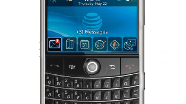 BlackBerry Bold front