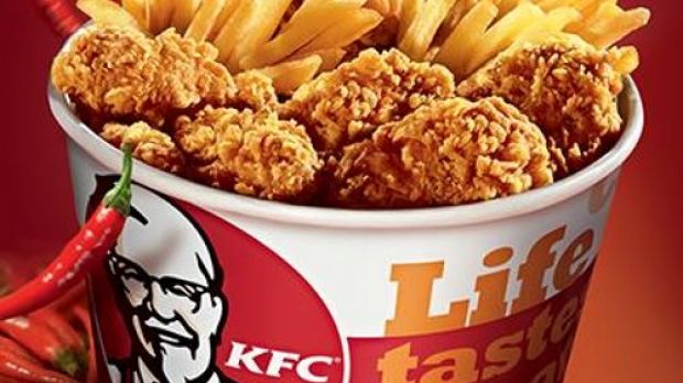KFC chicken wings help girl make it through horrific breakup