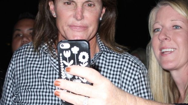 Bruce Jenner either got his lips plumped or he’s wearing makeup