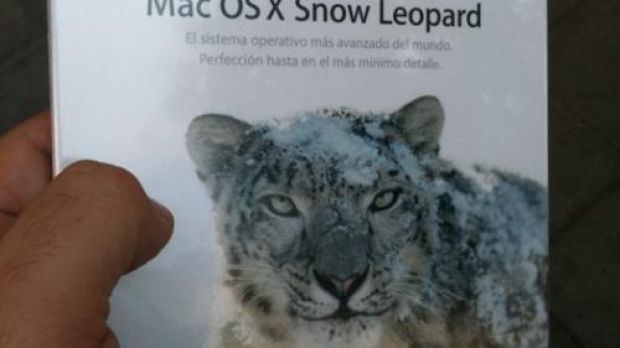 Snow Leopard retail copy picture #1