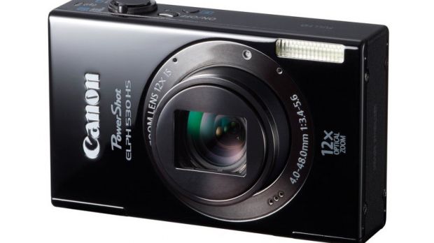 Canon PowerShot ELPH 530 HS point-and-shoot camera with WiFi support