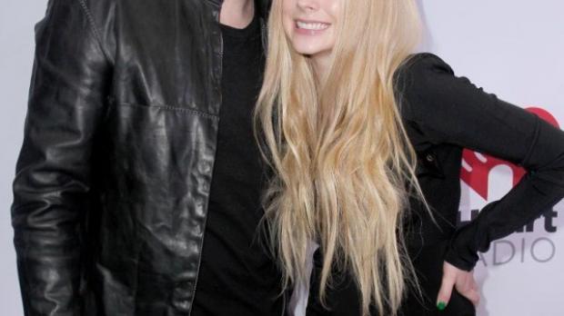 Chad Kroeger shoots down rumors of his impending divorce from Avril Lavigne