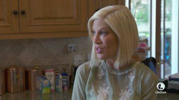 Tori Spelling thinks it’s wrong of husband Dean McDermott not to make of their kids his “first want”