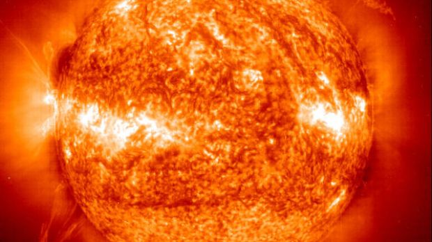 EUV photo of the Sun showing solar flares