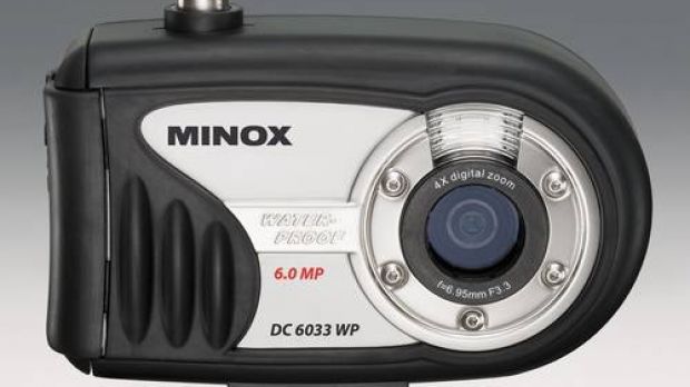 The Minox DC 6033 WP