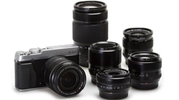 Fujifilm X-E2 Camera & Lens