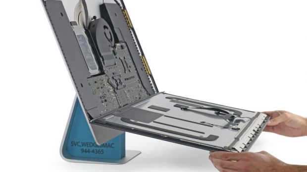 Removing the 5K panel of the new Retina iMac