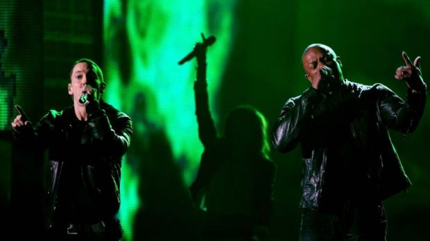 Eminem, Dr. Dre, Rihanna and Skylar Grey perform at the Grammys 2011