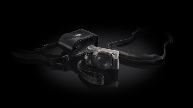 Black Stellar camera with carbon fibre grip