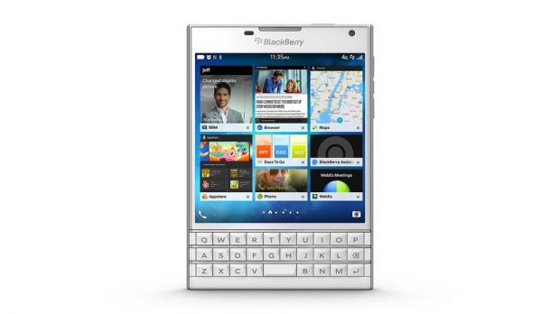 BlackBerry Passport in white