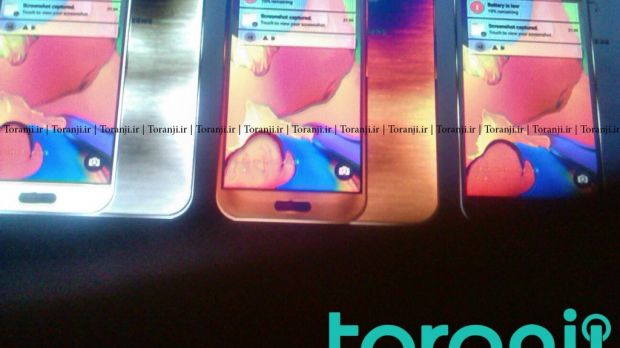 Samsung Galaxy S6 in three colors