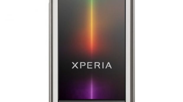 Xperia X1 front closed