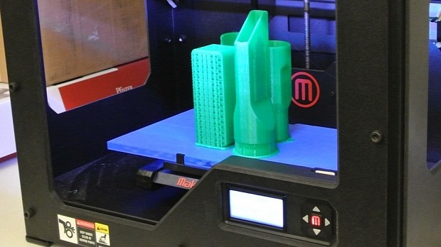 Hoover partners with MakerBot