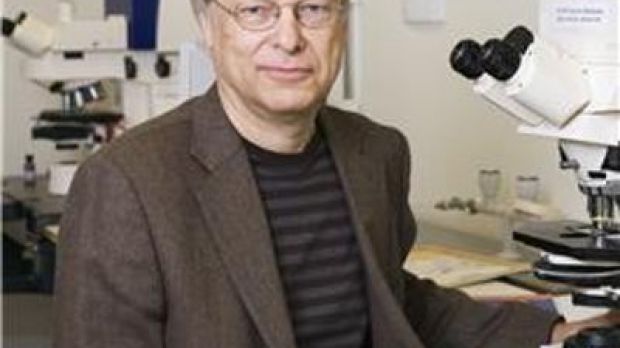 A photo of professor Lars Olson