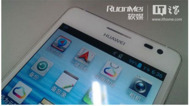 Huawei Ascend D2 in white