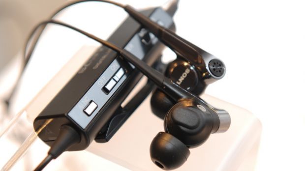 Sony NC100D headphones