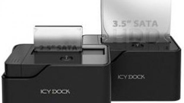 Icy Dock's MB981U3S-1S USB 3.0 HDD Dock with eSATA