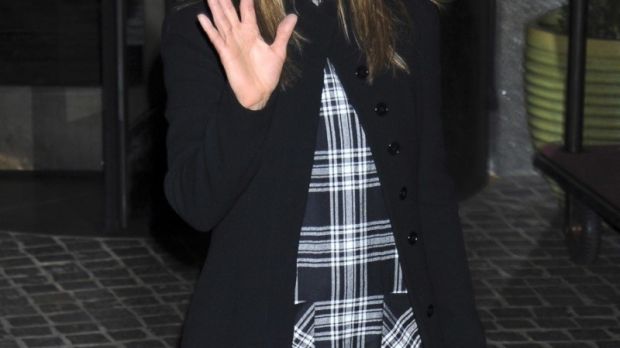 Jennifer Aniston attends screening for "Cake," which is said to land her her first Oscar nomination