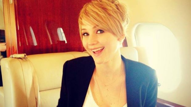 Jennifer Lawrence shows off her brand new pixie cut