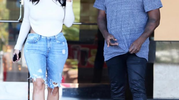 Kim Kardashian does her own take on “casual” on Taco Bell run with hubby Kanye West