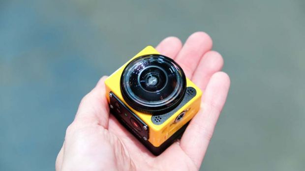 Kodak SP360 is tiny in hand