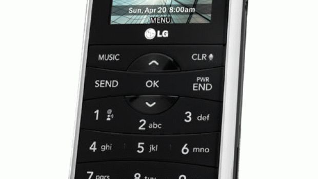 LG enV2, which might soon become LG KEYBO
