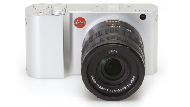 Leica T (Typ 701) Camera Angle