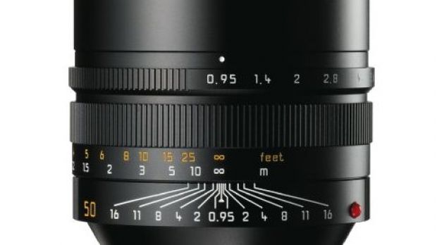 LEICA NOCTILUX-M 50 mm f / 0.95 ASPH lens