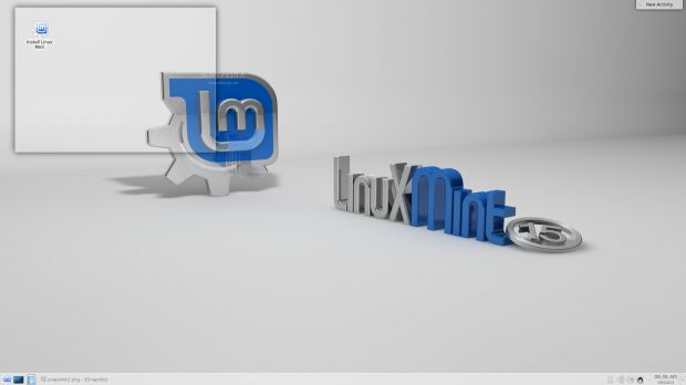 Linux Mint 15 KDE RC desktop