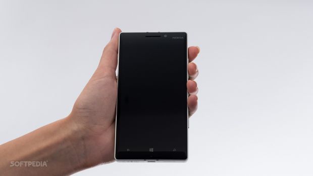 Nokia Lumia 930 display