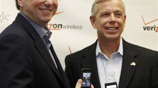 Motorola Sholes and HTC Hero for Verizon