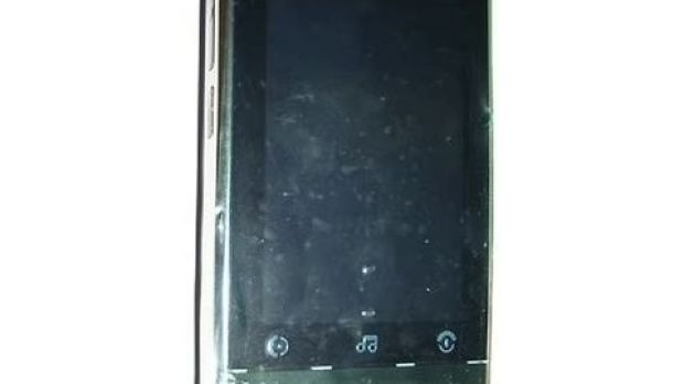 Motorola ROKR E10