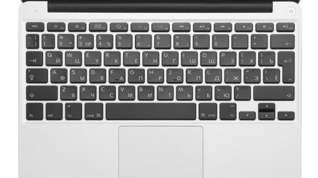 Rumored MacBook mini – top