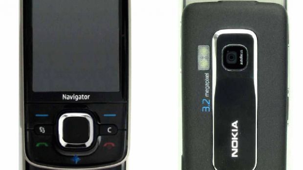 Nokia 6210 Navigator during the FCC tests
