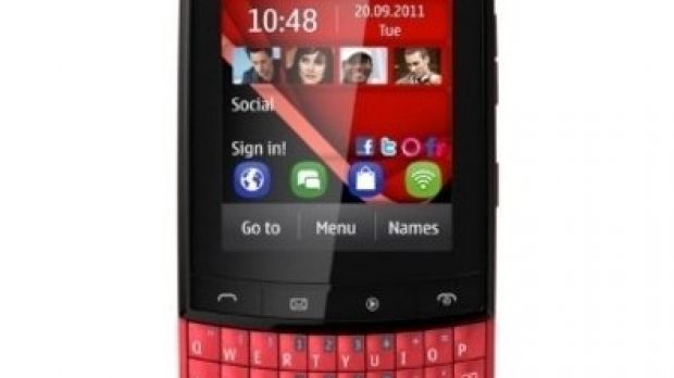 Nokia Asha 303 (front)