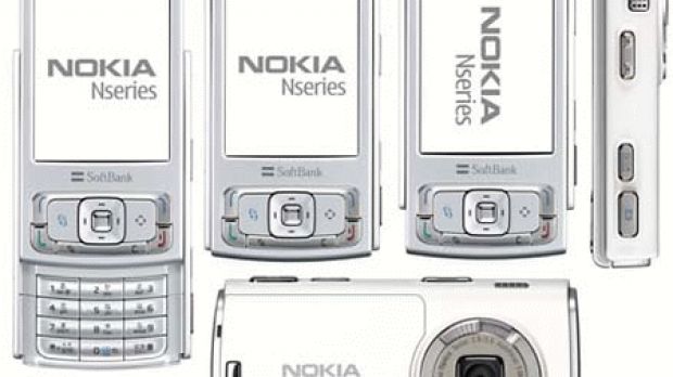 Nokia N95 in White and Blue Too