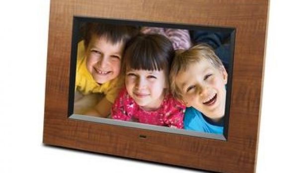 One of the new ViewSonic digital photo frames