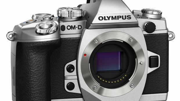 Olympus OM-D E-M1 in silver is lauched