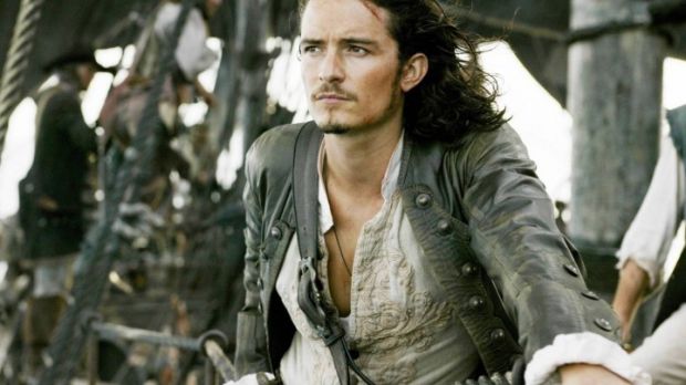 Orlando Bloom is actively in talks to return for the fifth installment in the "Pirates of the Caribbean" franchise