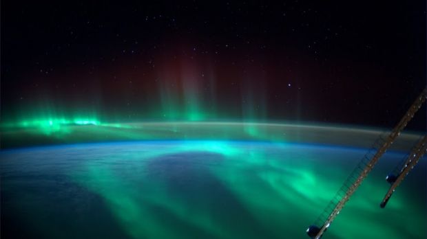Photo shows the aurora borealis as seen from space