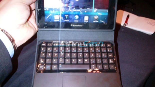 PlayBook Keyboard Case and Docking Station
