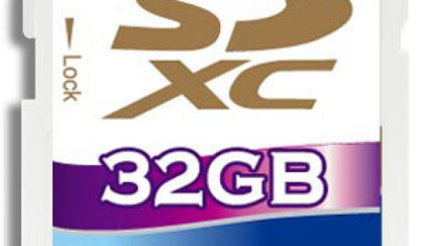32GB SDXC memory card from Pretec