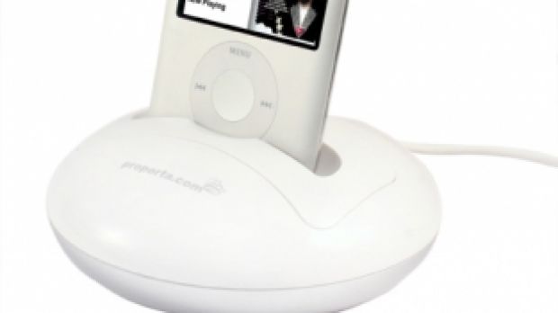 Universal iPod Dock - white
