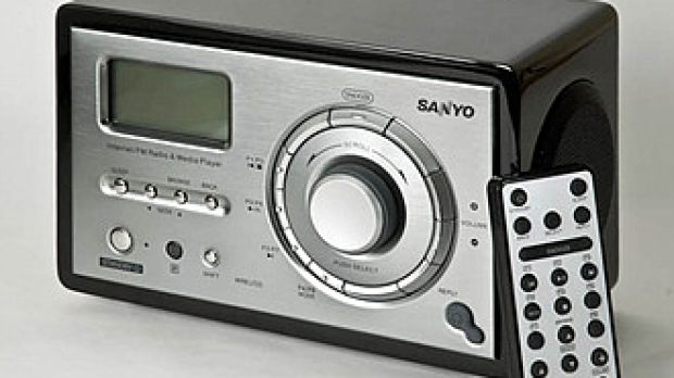 A small and feature-loaded Internet Radio from Sanyo: the R227