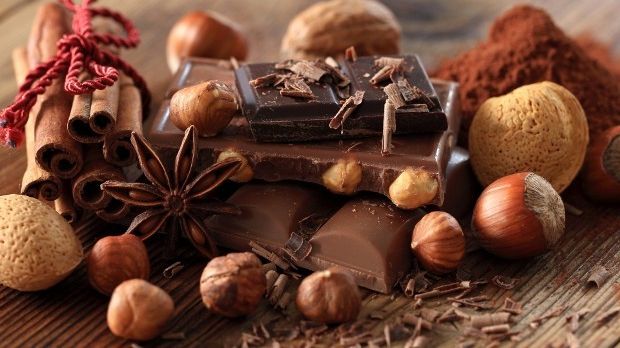 Study reveals why chocolate sometimes forms a white layer