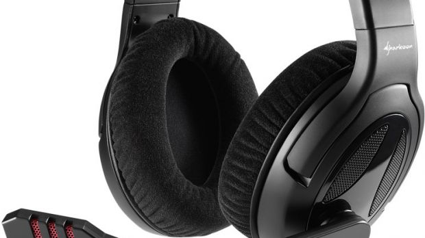 Sharkoon GSone Gaming and Headset Quality Sound Has Mute Mic Tilt-up Rich