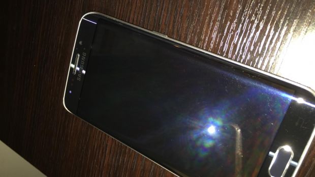 T-Mobile Samsung Galaxy S6 Edge has some issues